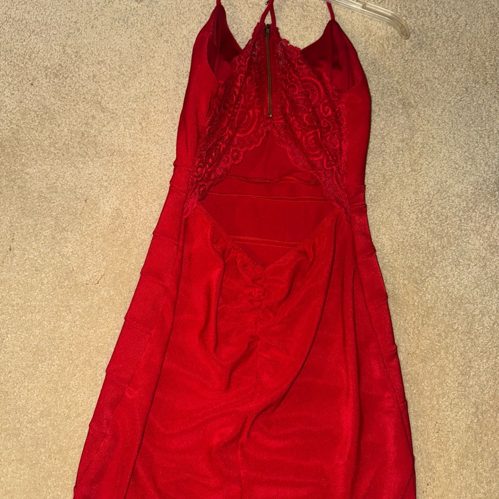 Emerald Sundae Vibrant Red Backless Dress - Picture 3 of 5